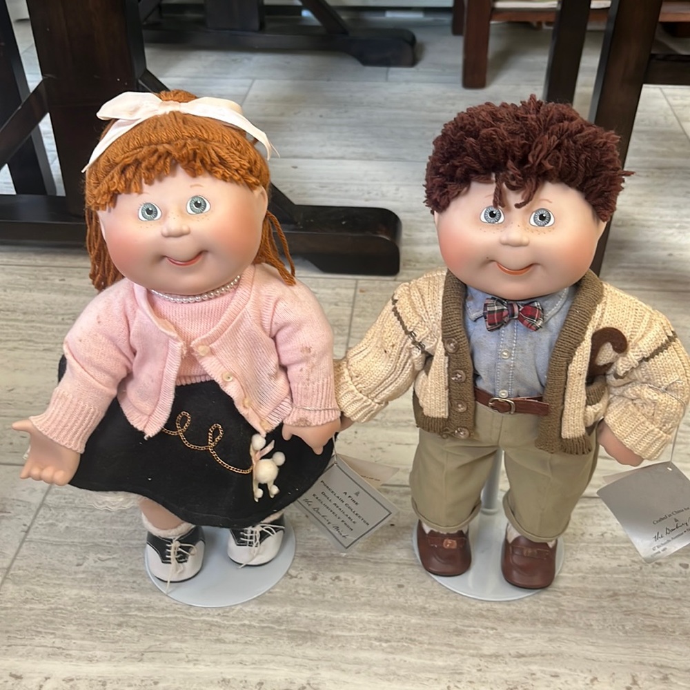 Vintage porcelain cabbage patch dolls.